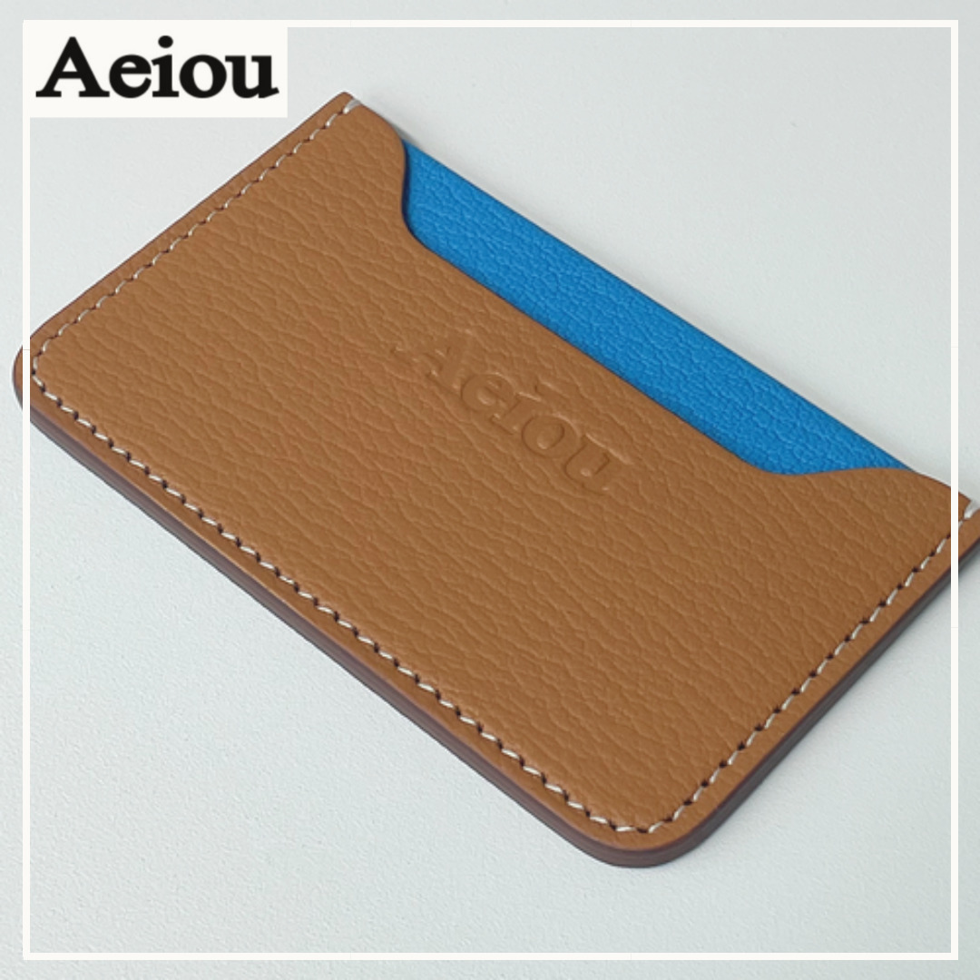 《韓国 Aeiou》Flat Toy Milk Brown / Deep Blue カードケース