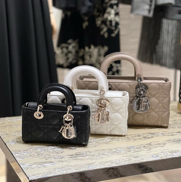 新作 DIOR レディ D-ジョイ 横型 マイクロバッグ