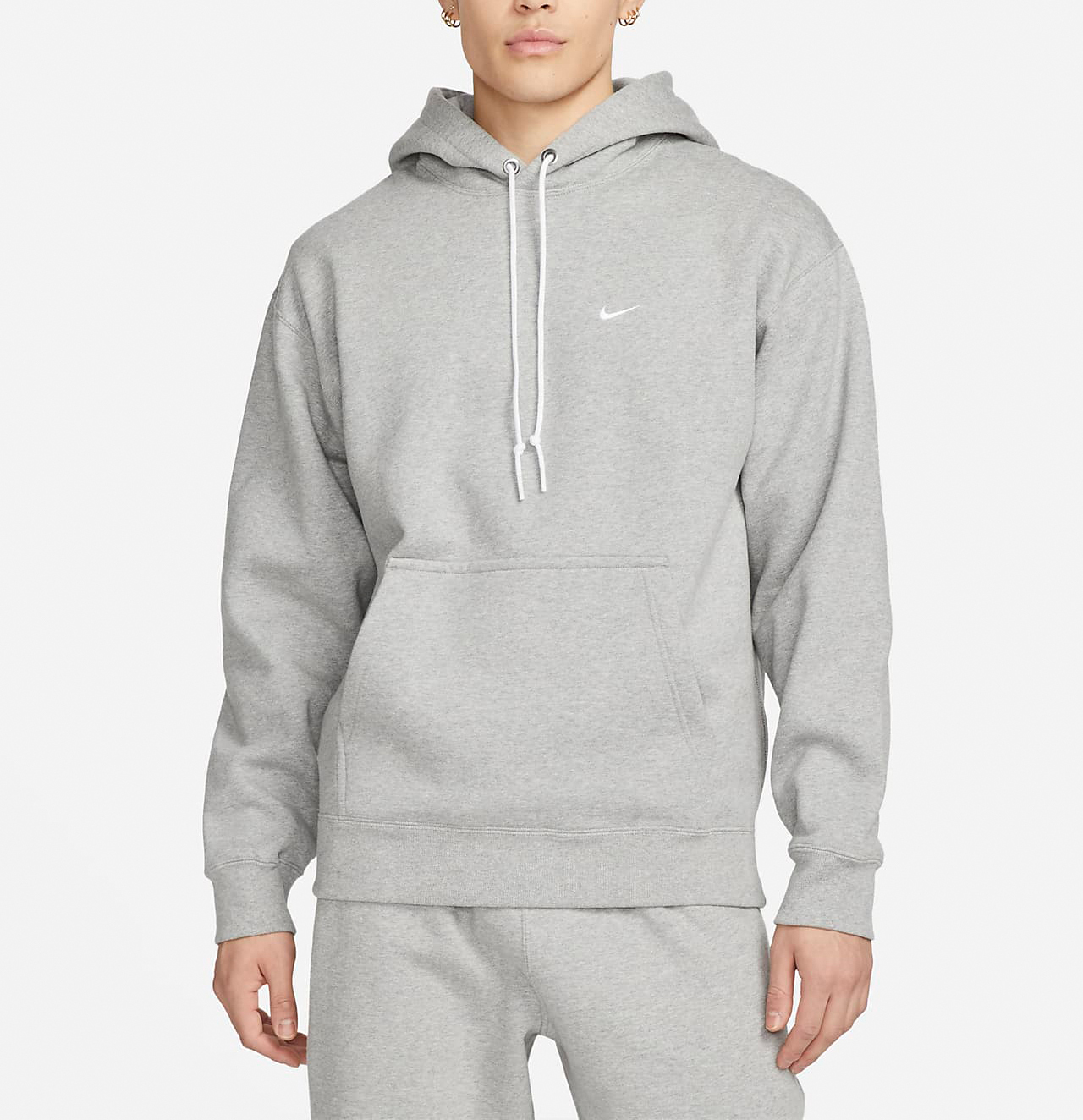 ★NIKE★SOLO SWOOSH FLEECE プルオーバーフーディ★追跡可 ☆NIKE☆SOLO SWOOSH FLEECE プルオーバーフーディ☆追跡可