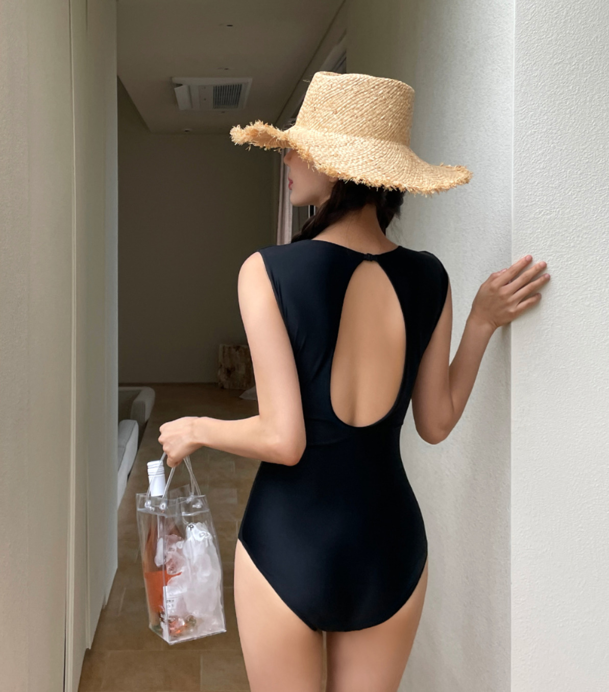 《韓国 MAYBEACH》Bellied Monokini 人気 モノキニ ビキニ