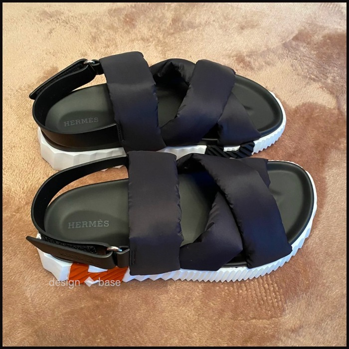 ■スポーティでおしゃれ【 HERMES 】サンダル エレクトリック
