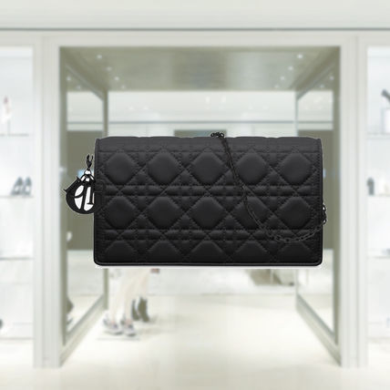 Dior(ディオール) クラッチバッグ(レディース) - 海外通販のBUYMA