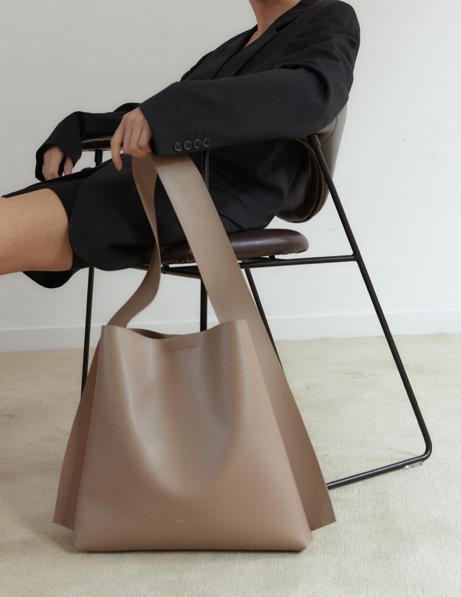 [LECC PROJECT] ARC BIG BUCKET 4COLORS 韓国 人気 LECC PROJECT] ARC BIG BUCKET 4COLORS 韓国 人気
