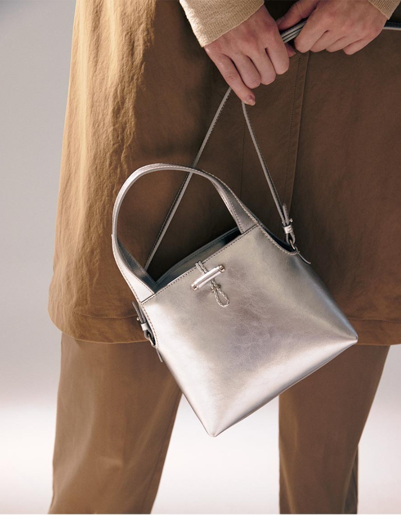☆韓国の人気☆【LOEUVRE】☆Sac de Toi.t☆ショルダーバッグ☆ ☆韓国の人気☆【LOEUVRE】☆Sac de Toi.t☆ショルダーバッグ☆
