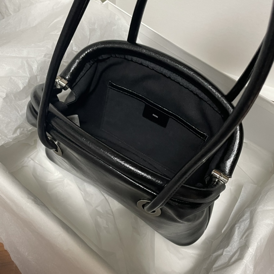 ☆OSOI☆CIRCLE BROT BAG 人気 韓国発 ショルダーバッグ org.jpg