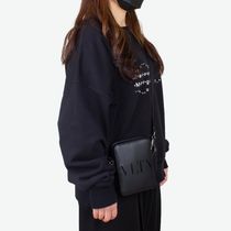 関税送料込み- VALENTINO VLTN クロスボディ バッグ