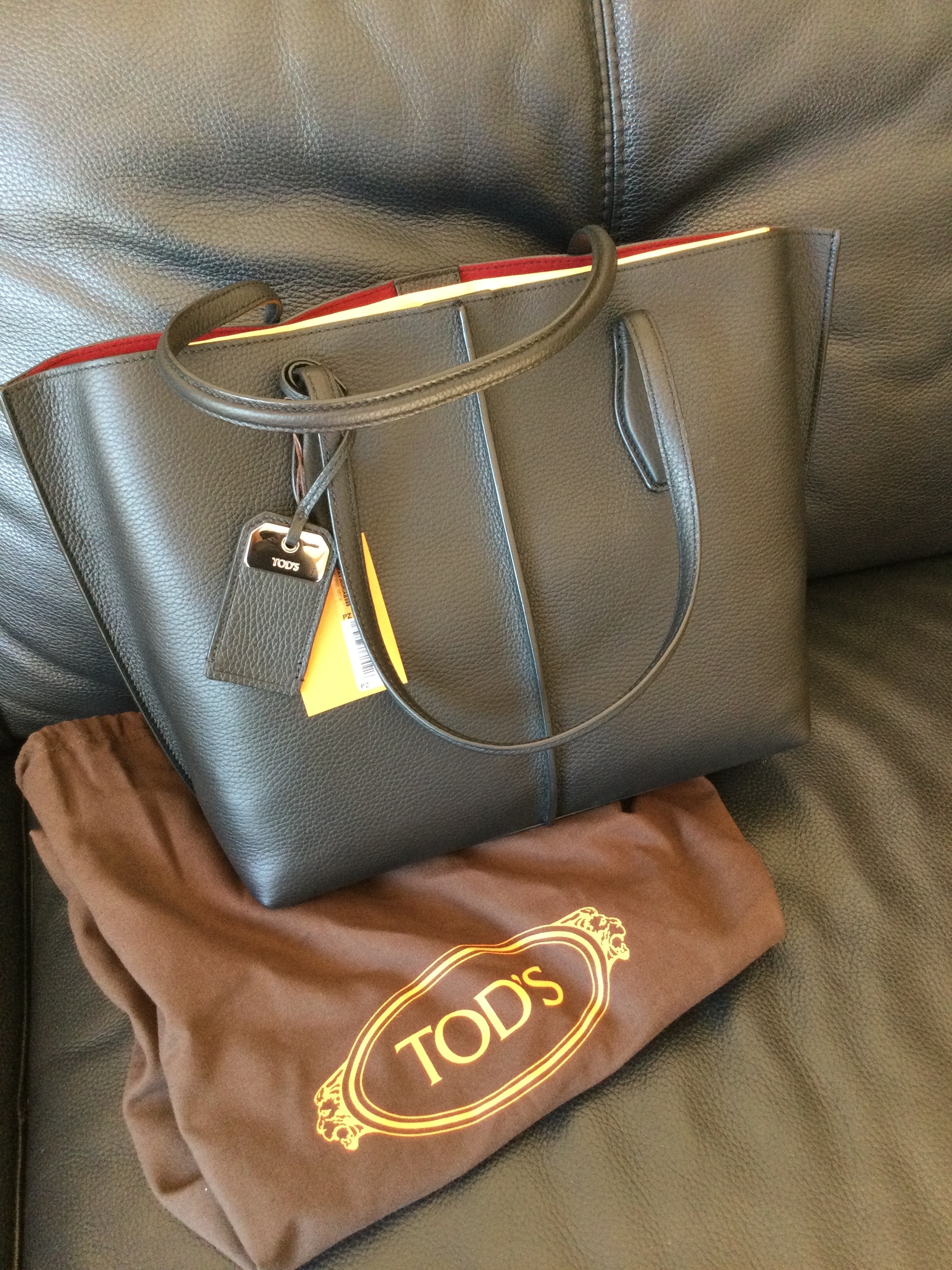♡手元に在庫あり♡TOD'S レザーハンドバッグ 4色
