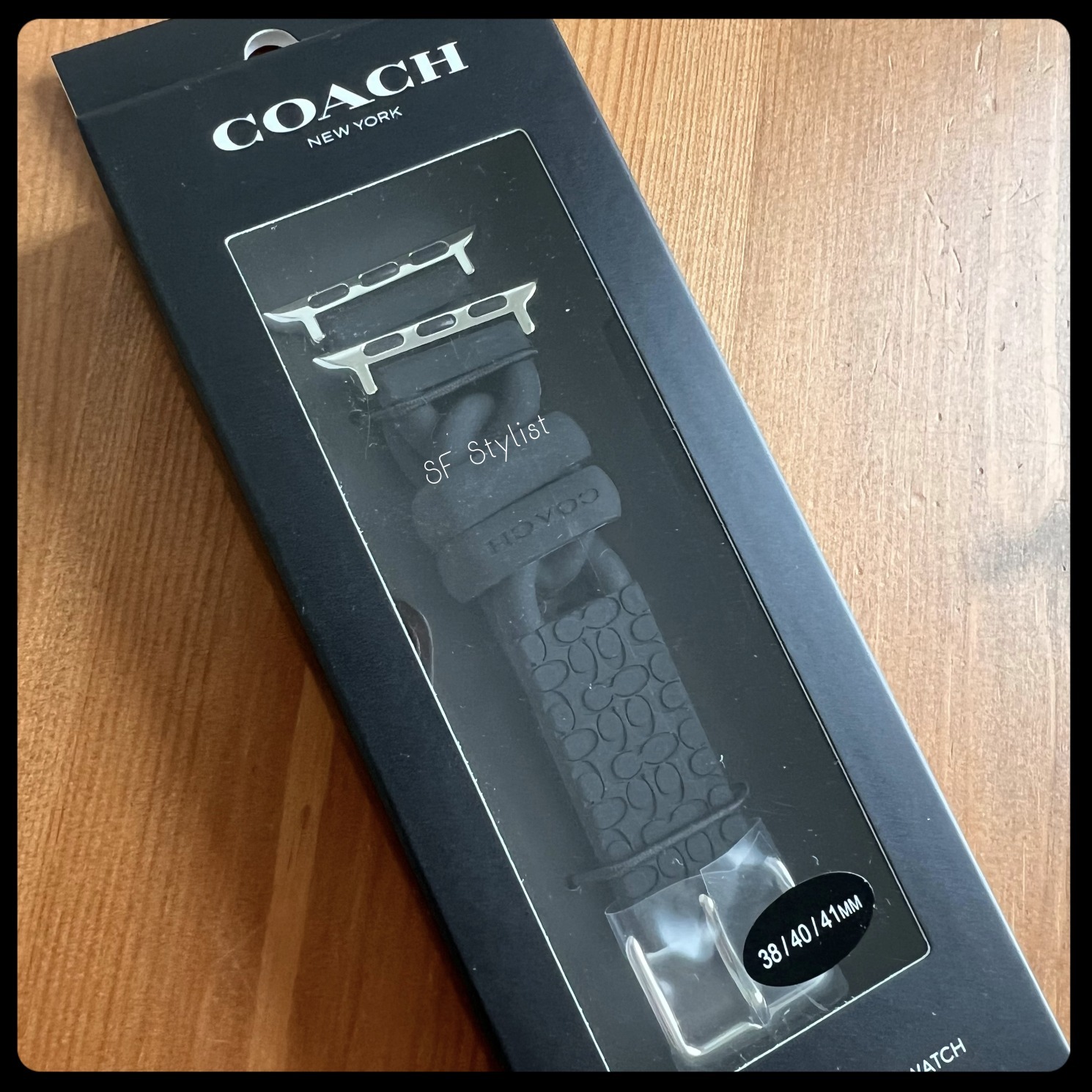 全4色★COACH★リンクデザインがオシャレApple Watch ストラップ