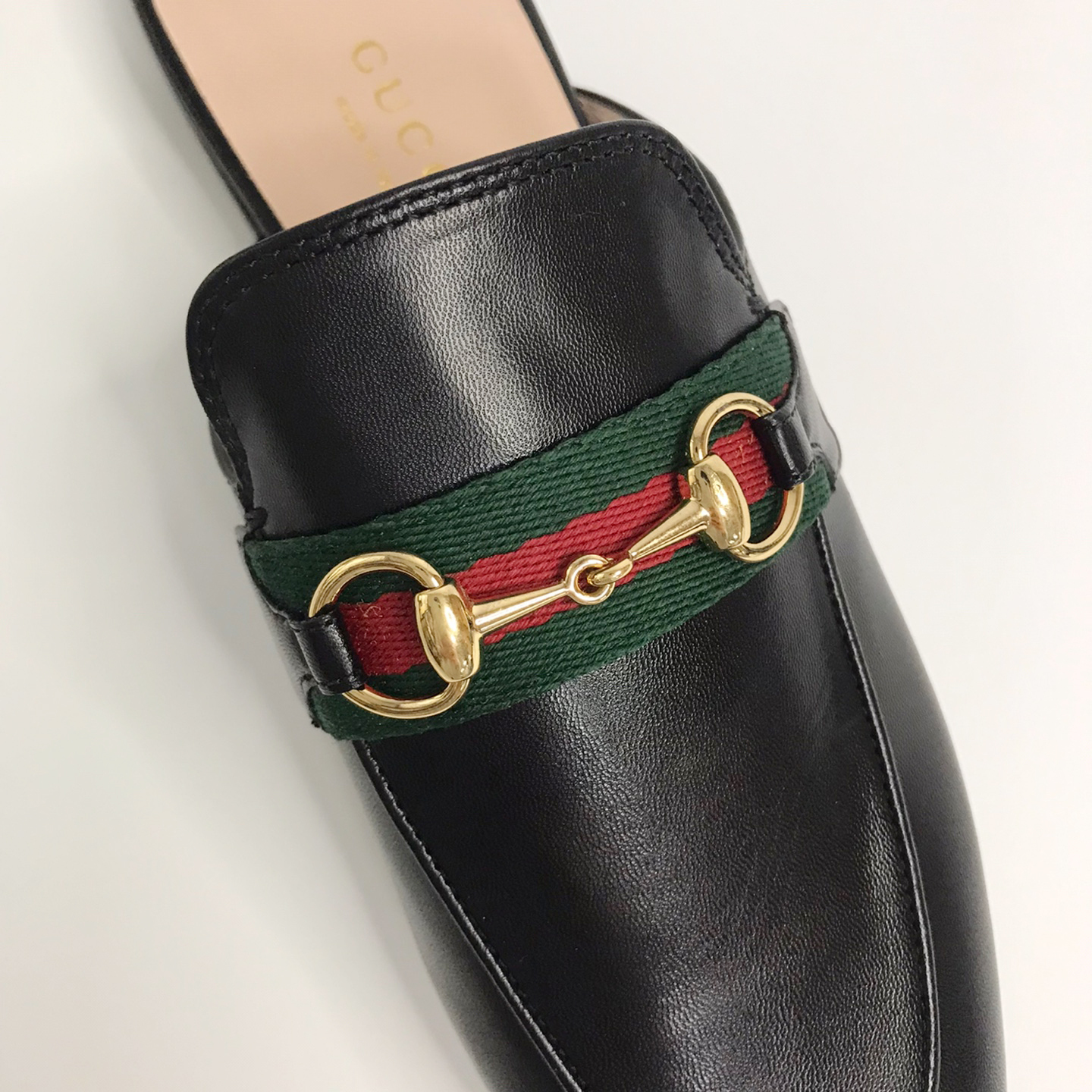 GUCCI★関税込み セレブが愛す プリンスタウンレザーミュール GUCCI☆関税込み セレブが愛す プリンスタウンレザーミュール