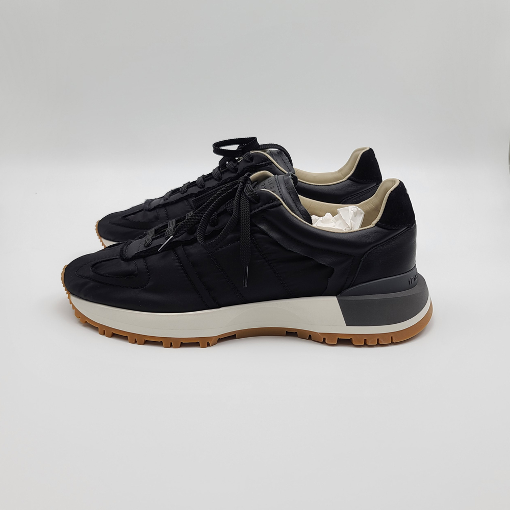【MAISON MARGIELA】SNEAKERS