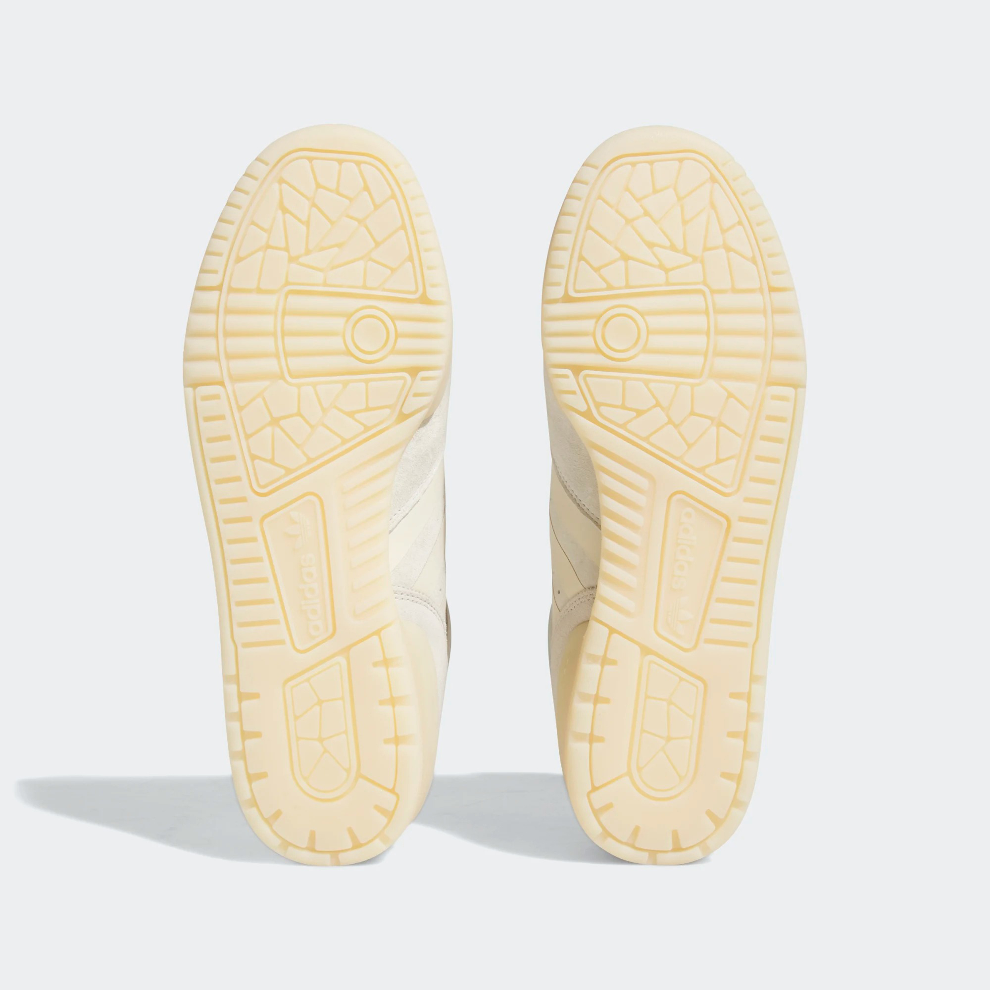 ★adidas originals★RIVALRY HIGH ライバルリー ハイ★追跡可 ☆adidas originals☆RIVALRY HIGH ライバルリー ハイ☆追跡可