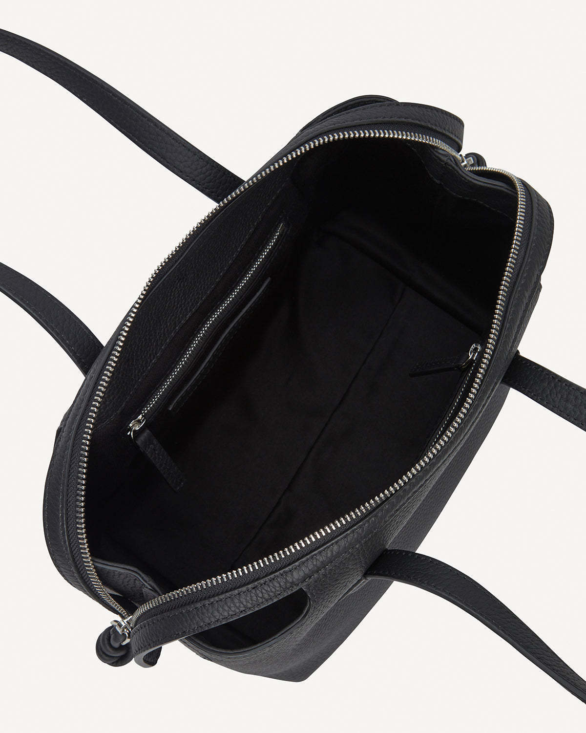 VASIC ヴァジック 国内買付 GRAF MINI MINI ハンドバッグ