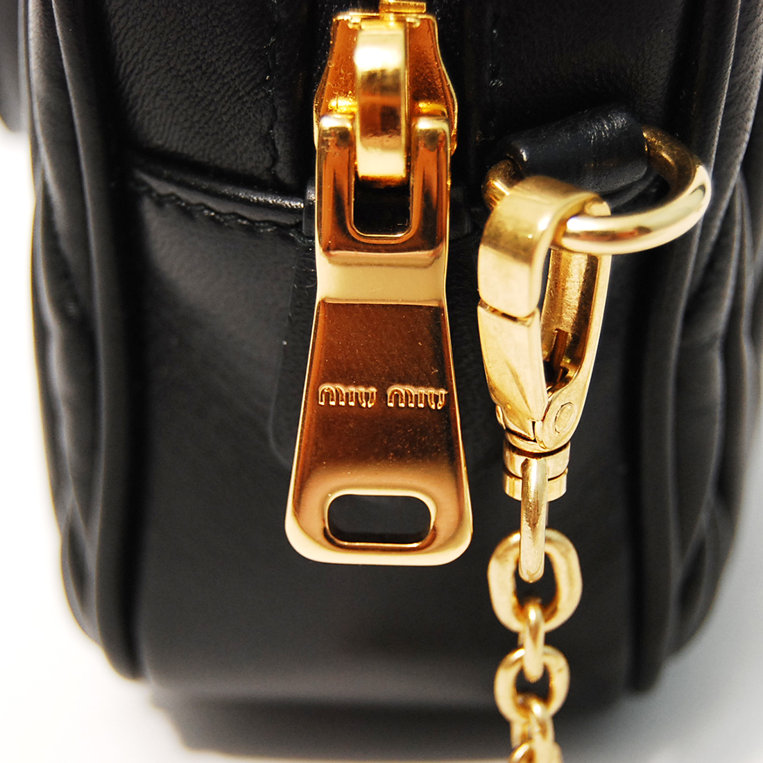 関税負担なし☆MiuMiuマテラッセレザートップハンドルミニバッグ