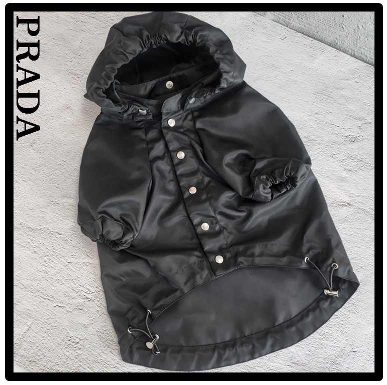 ★関税込★PRADA★ペットナイロンコート★ペット(犬猫)服★