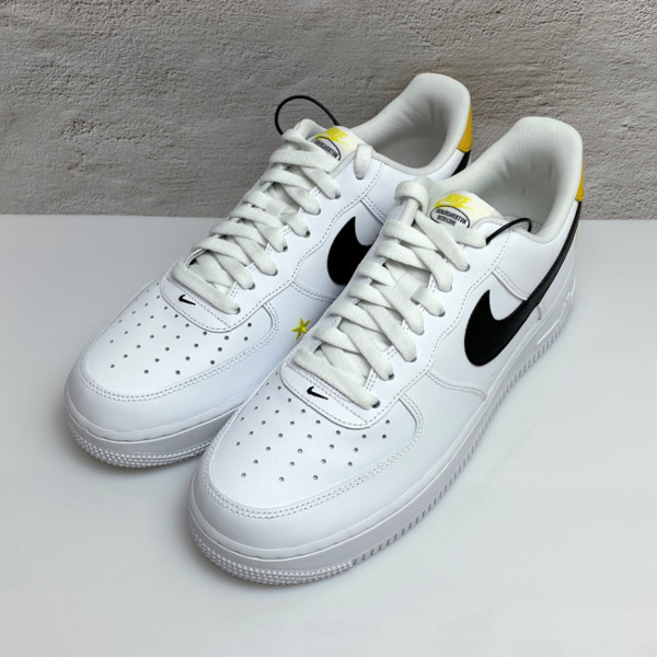 ★Nike★人気★AIR FORCE 1 07 LV8 2 \"Have a Nike Day\"★追跡可 ☆Nike☆人気☆AIR FORCE 1 07 LV8 2 