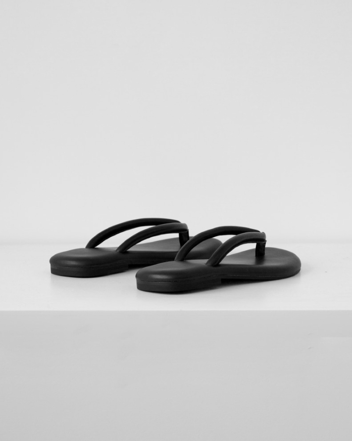 【MODERNIF】Viva leather flip flops MODERNIF】Viva leather flip flops (modernif/サンダル