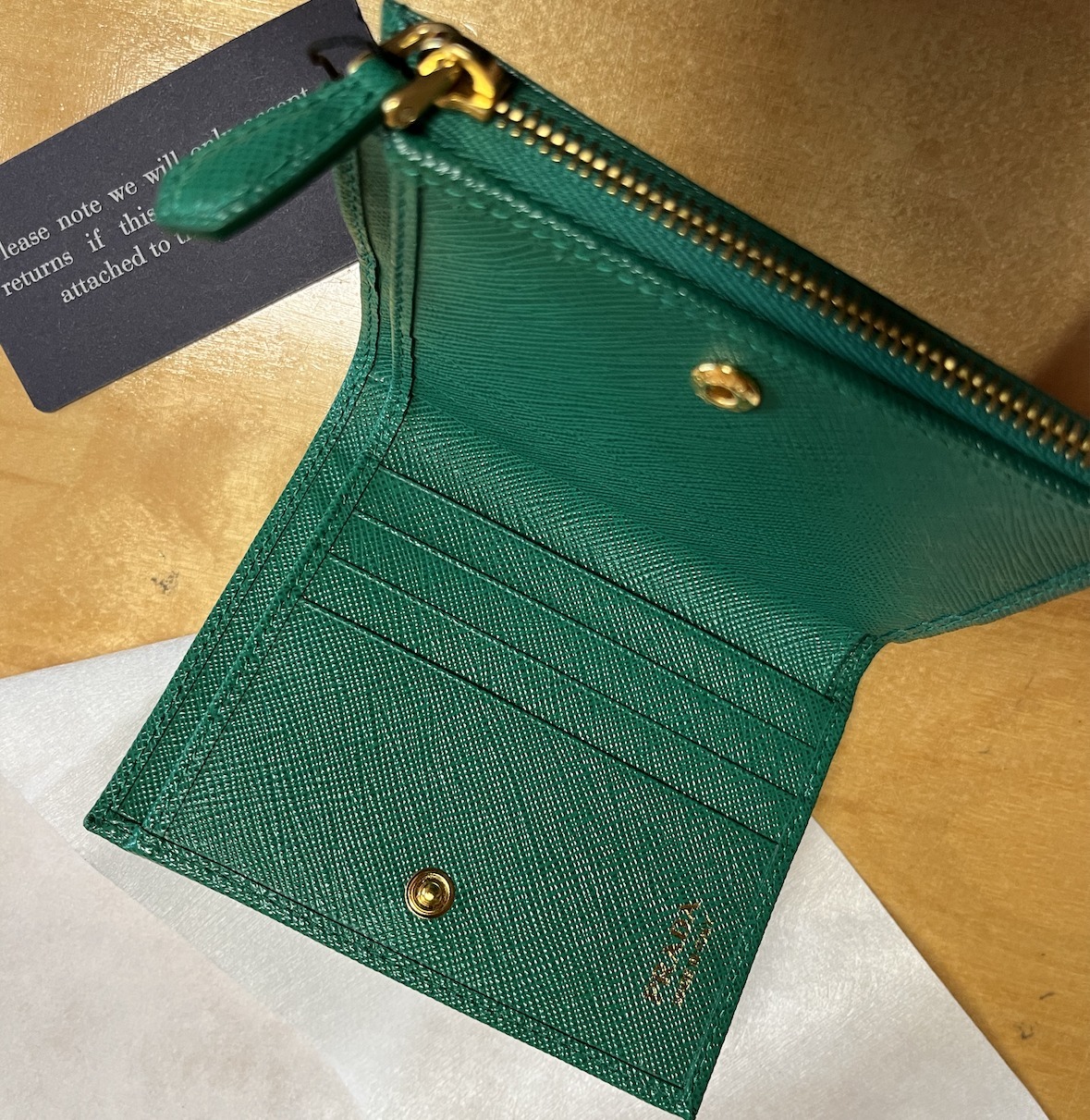直営店！PRADA SAFFIANOトライアングル ミニWallet 1ML050_QHH