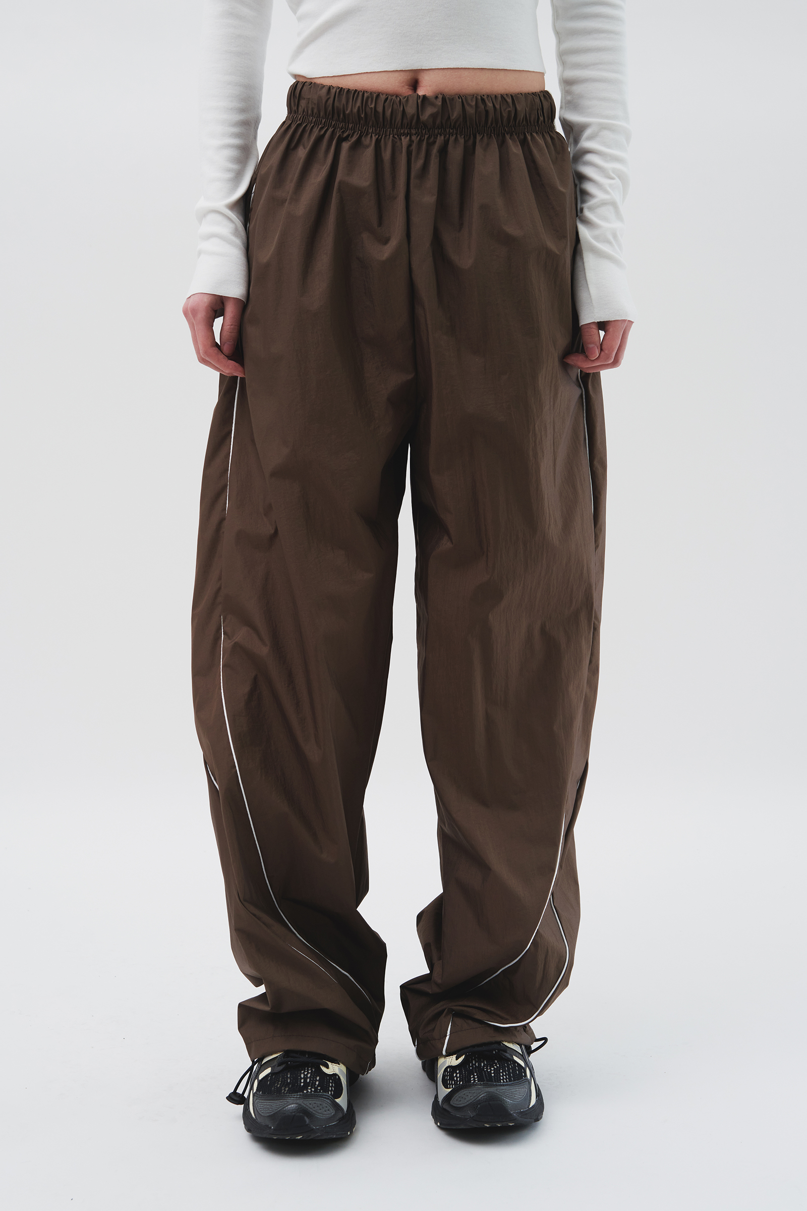 【HI FI FNK】Curved CN Pants HI FI FNK】Curved Line Nylon Pants (HI FI FNK/パンツ