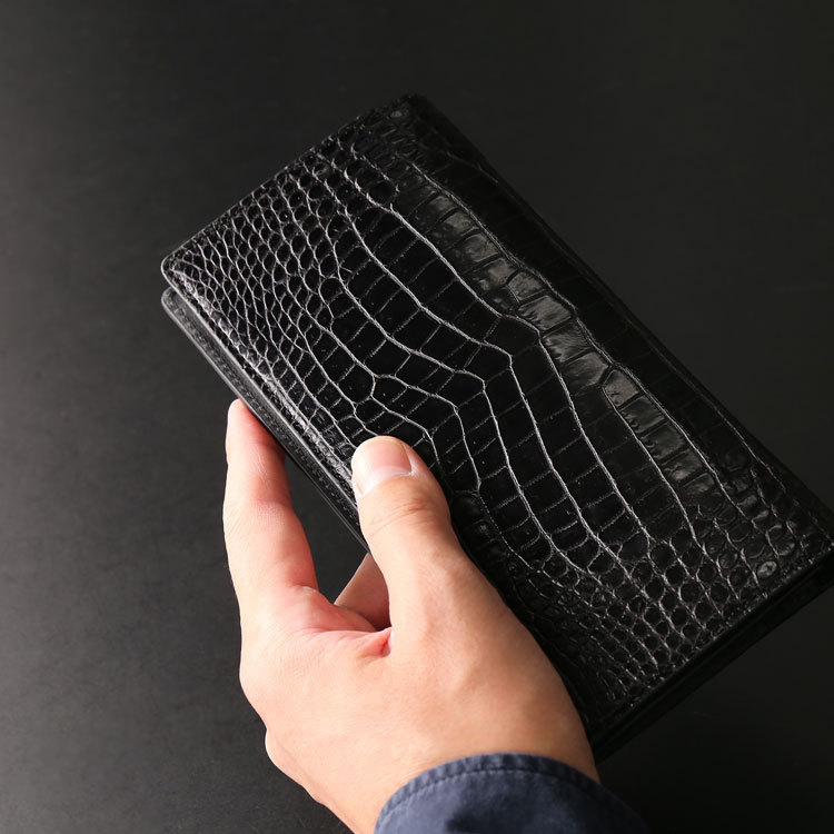 j-white クロコダイル長財布センター取り一枚革 マット加工 薄型