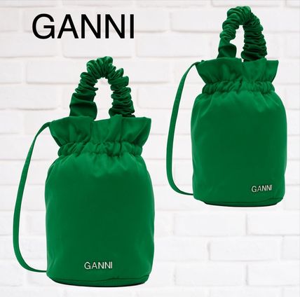 巾着バッグ グリーン（緑）系 Ganni(ガニー) バッグ・カバン