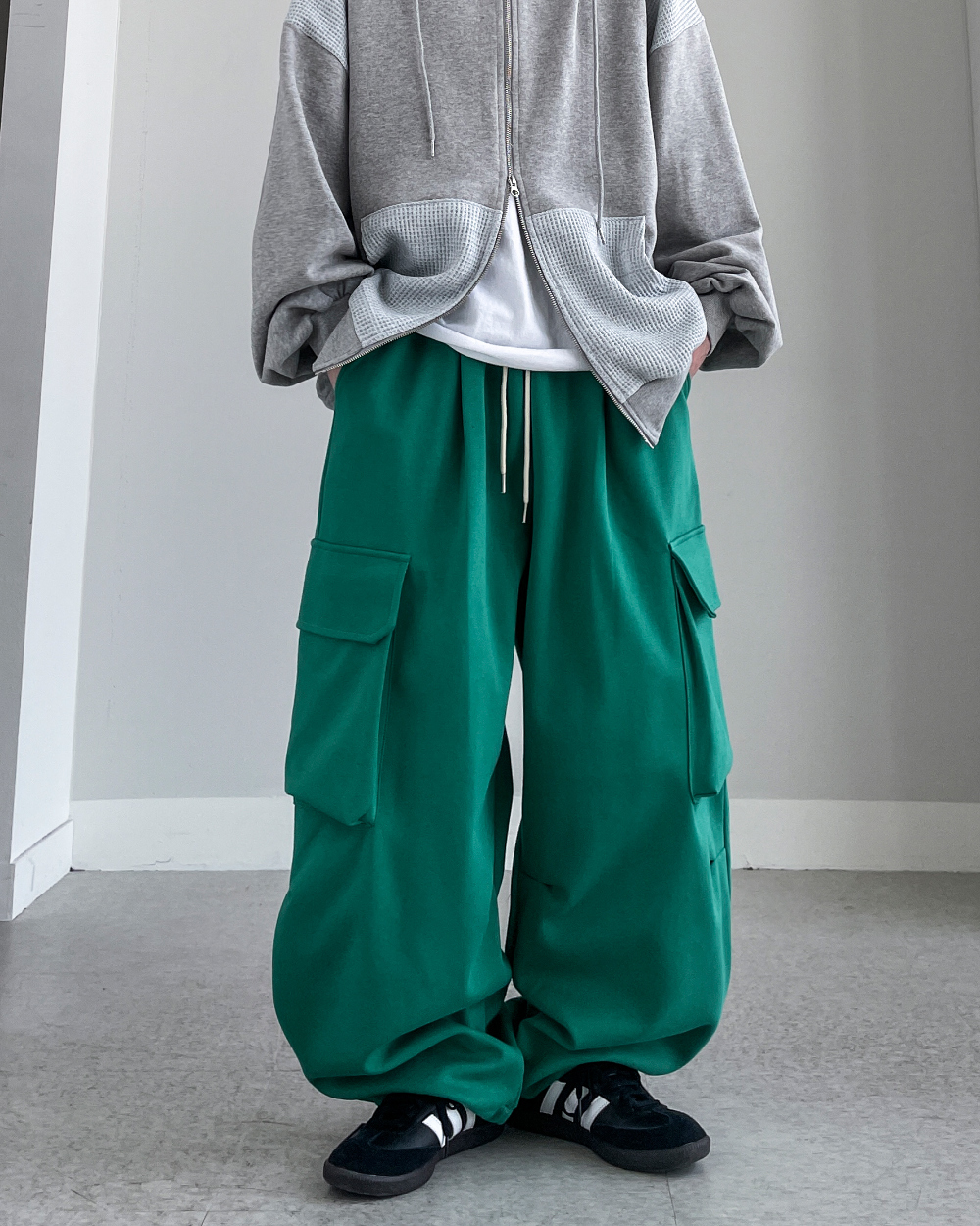 【YOURNUS】Happo Balloon Cargo Pants ECOM_SS_25_SANTI_FEB_25-119.