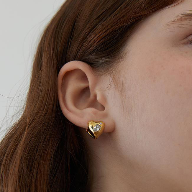 【TATIANA】Witty Cubic Heart One-Touch Earring ピアス TATIANA】WITTY CUBIC HEART ONE TOUCH EARRING☆ピアス