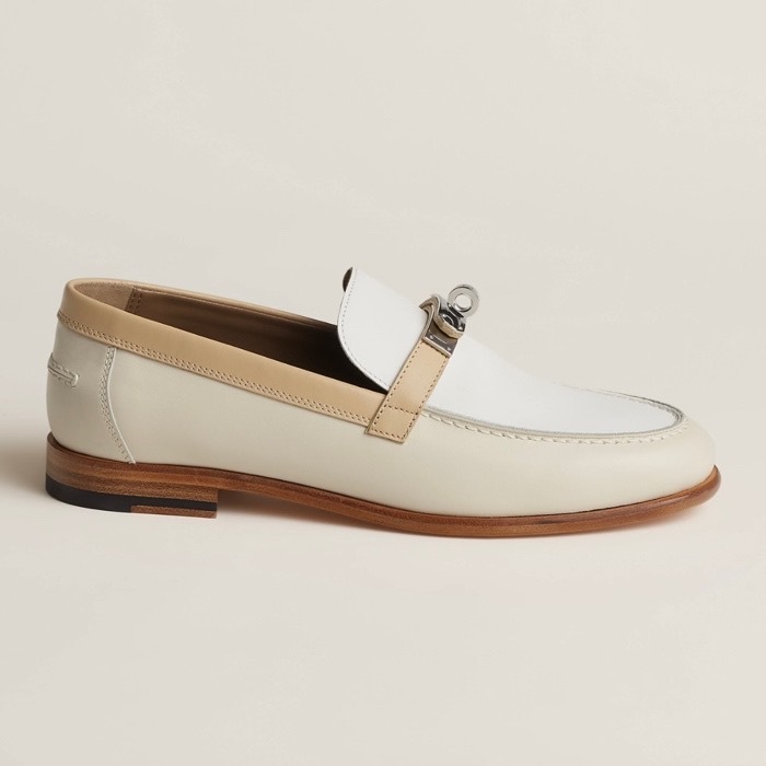 定番♪【HERMES】直営買付 Destin モカシン レザー《デスタン》