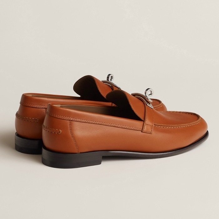 定番♪【HERMES】直営買付 Destin モカシン レザー《デスタン》