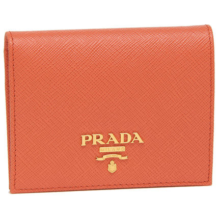 オレンジ系 PRADA(プラダ) 折りたたみ財布(レディース) - 海外通販のBUYMA