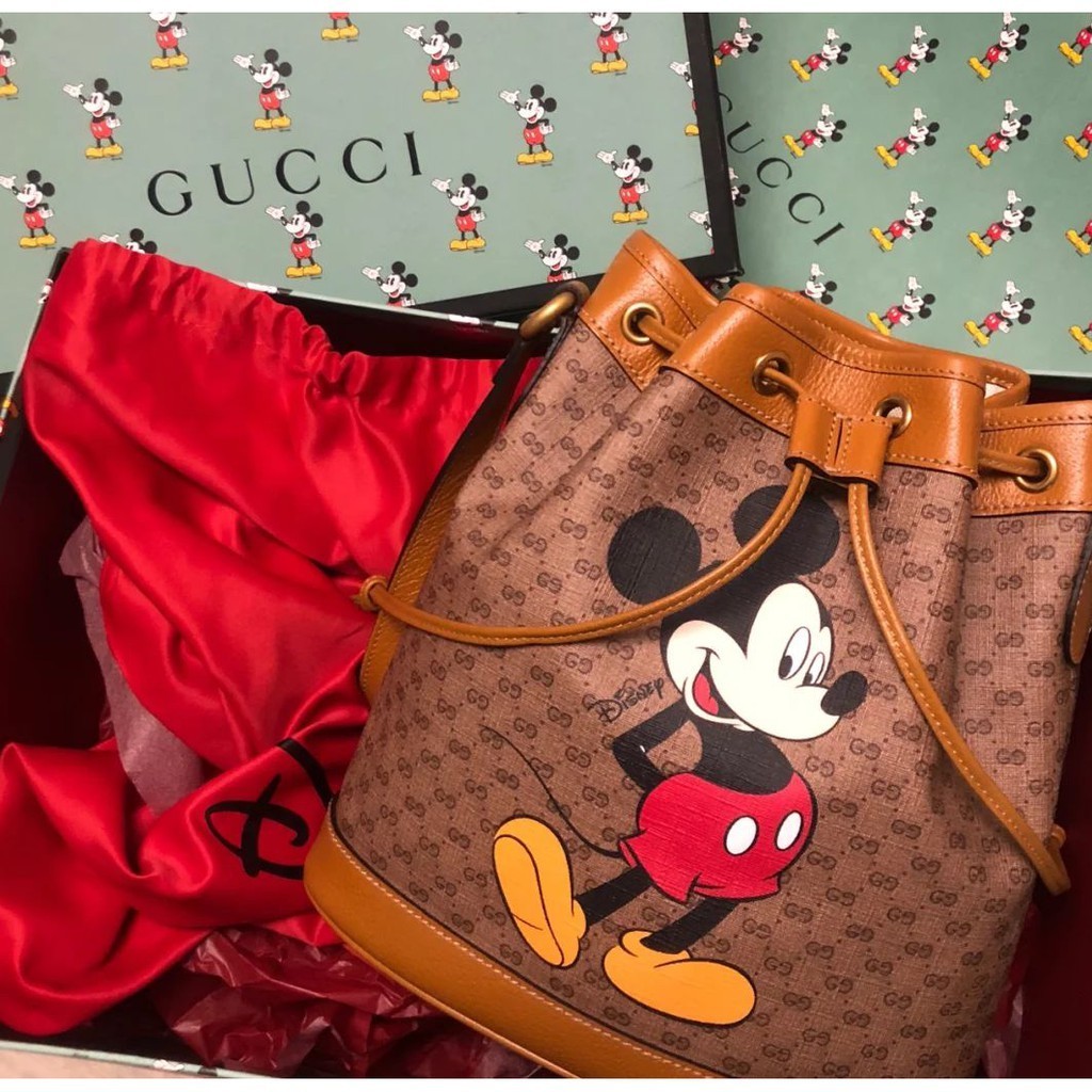 Gucci x Disney GG Supreme Mickey シグネチャー柄 関税送料込