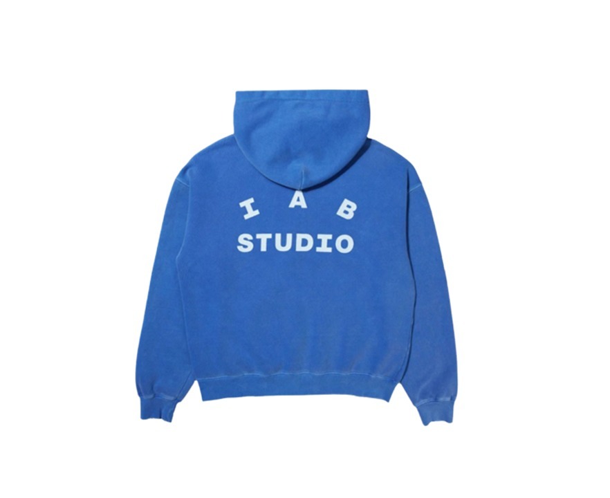 ★韓国の人気★【IAB Studio】★Pigment Hoodie  Blu.e★ ☆韓国の人気☆【IAB Studio】☆Pigment Hoodie Royal Blu.e☆