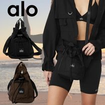 人気◆使いやすさ◎【ALO Yoga】UTILITY CROSS BODY BUCKET BAG