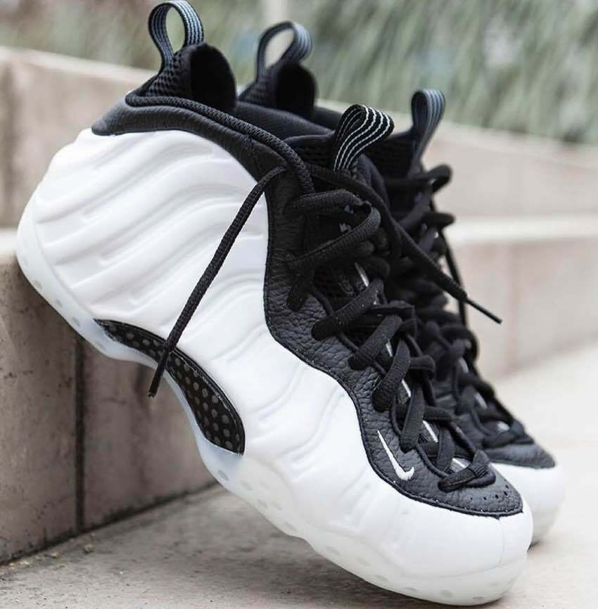 口コミ・レビュー|Nike AIR FOAMPOSITE ONE WHITE AND BLACK (Nike