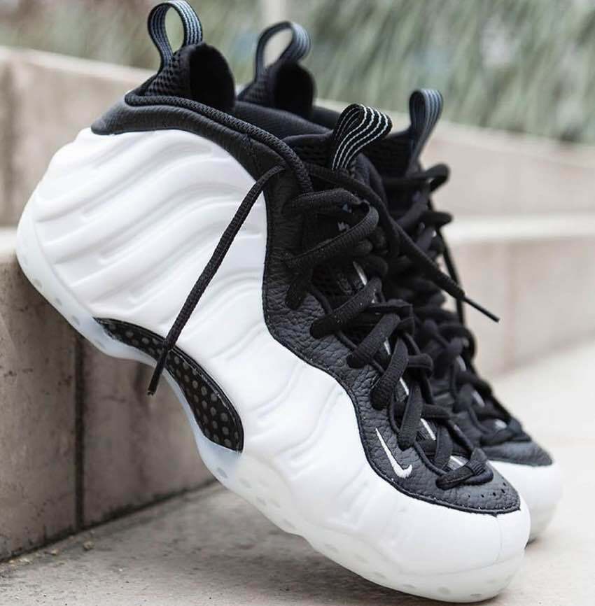 口コミ・レビュー｜Nike AIR FOAMPOSITE ONE WHITE AND BLACK (Nike