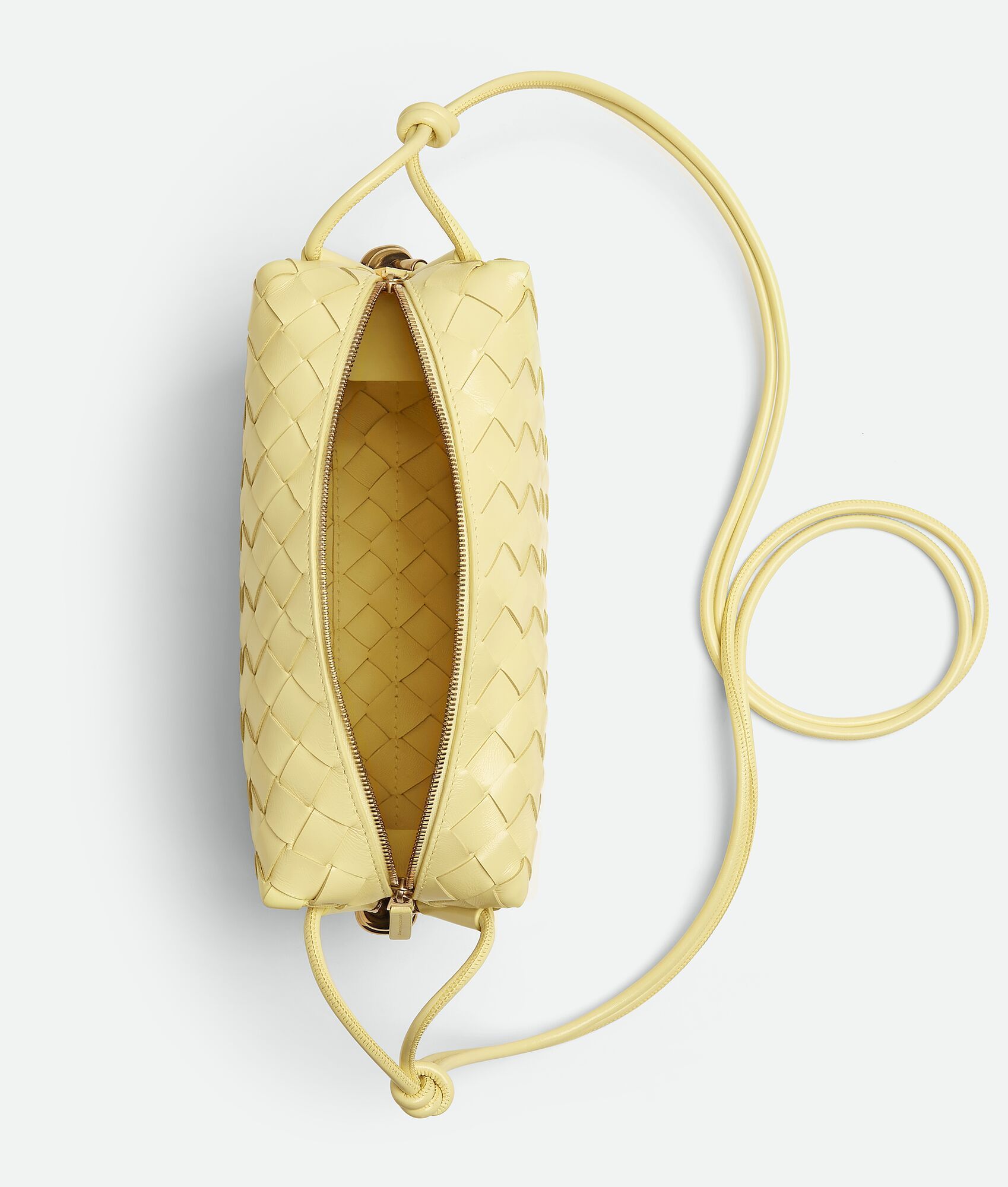 BOTTEGA VENETA 23SS新作 SMALL LOOP ループ クロスボディバッグ BOTTEGA VENETA 23SS新作 SMALL LOOP ループ クロスボディバッグ