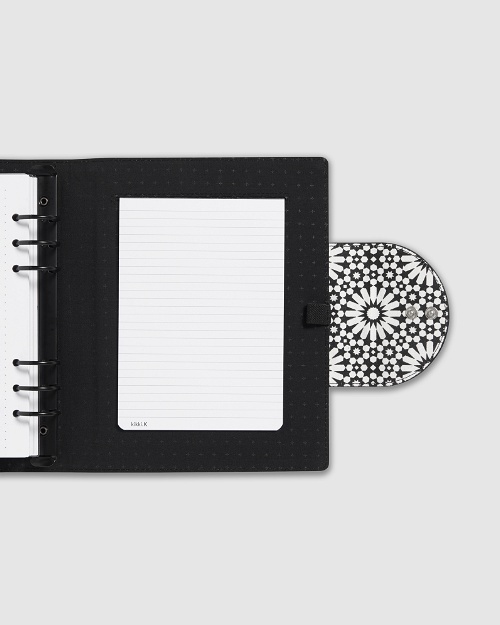 SALE！【Kikki K】キッキケー 手帳 プランナー A5 デザイン手帳 SALE！【Kikki K】キッキケー 手帳 プランナー A5 デザイン手帳