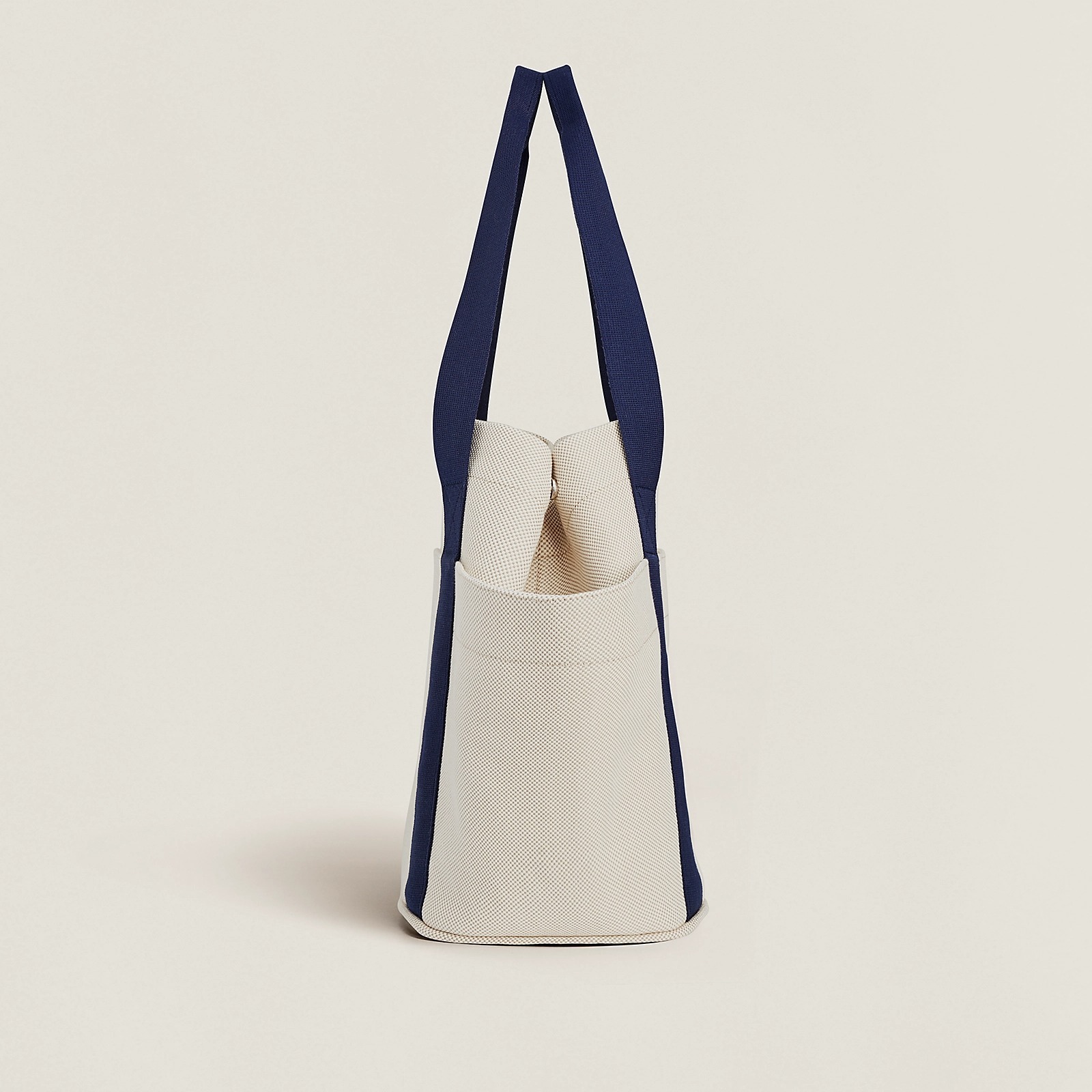 半額以下で買えるクーポン特集 ☆収納力抜群☆【Hermes】マザーズバッグ 《カブリオル バッグ