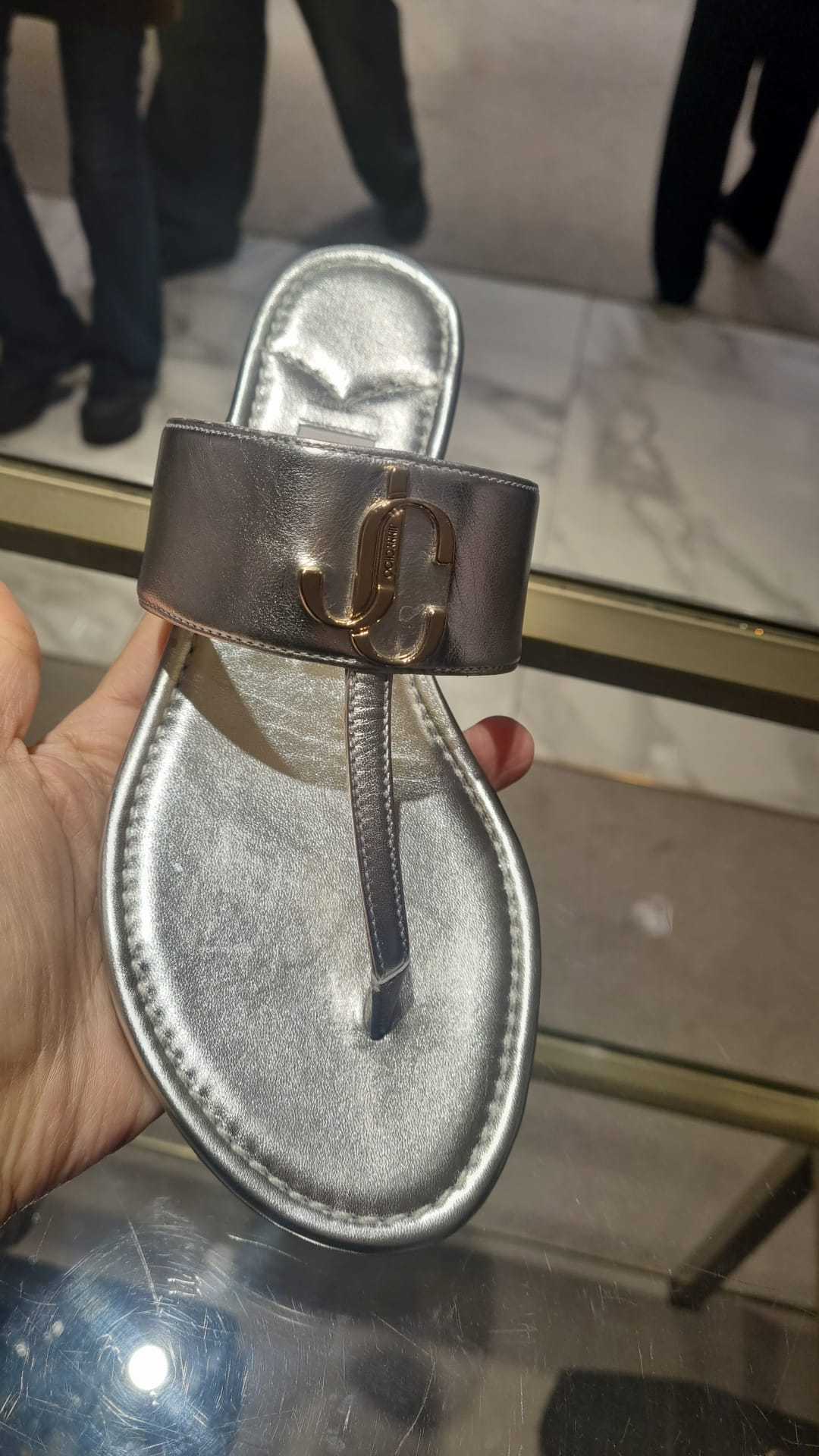 Jimmy★Choo(セールで早い者勝ち)オシャレJC/Flat/Silver