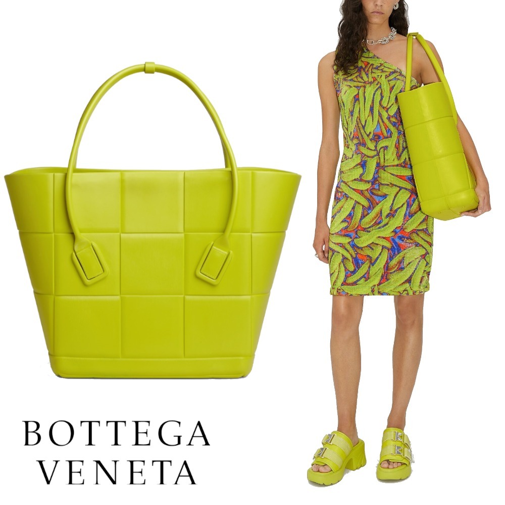 BOTTEGA VENETA 22SS ARCO ラバー ラージ トートバッグ