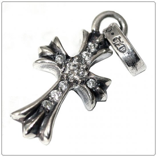 Chrome Hearts★クロス ベビーファットチャーム パヴェ ダイヤ