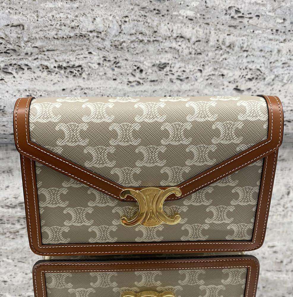 CELINE◇セリーヌ チェーンウォレット トリオンフDHL配送
