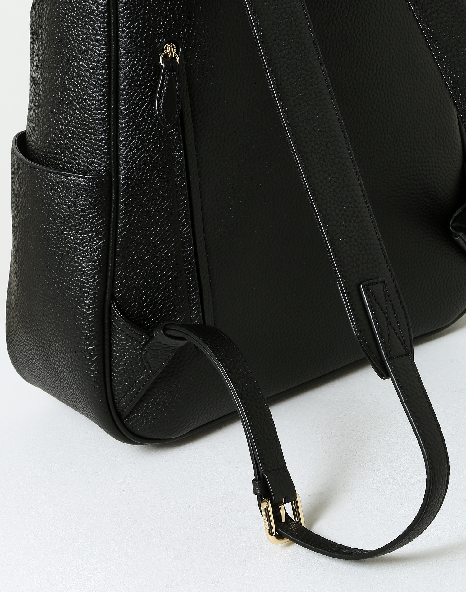 DAKS】populetスタッドDDロゴ牛革バックパック☆関税込み