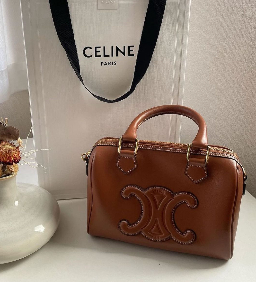 CELINE 【完売目前】スモール ボストン トリオンフ