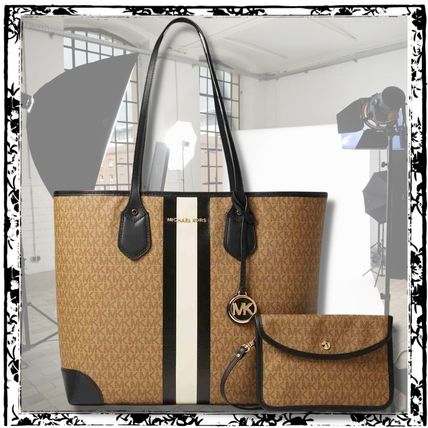 モノグラム Michael Kors(マイケルコース) バッグ・カバン(レディース