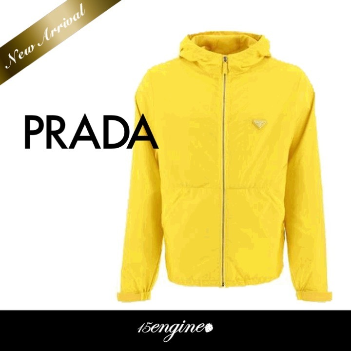 視線を集めて◇Re-Nylon ジャケット◇PRADA