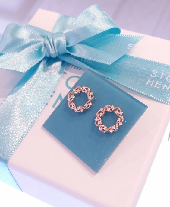 STONE HENgE◇ローズゴールド C.Z ツウィスト ラウンド ピアス