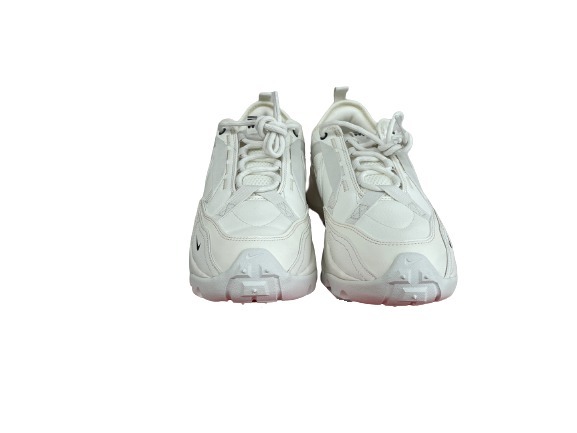 大人気 [NIKE] ★WMNS TC 7900★ SUMMIT WHITE ★ 手元在庫あり 大人気 [NIKE] ☆WMNS TC 7900☆ SUMMIT WHITE ☆ 手元在庫あり