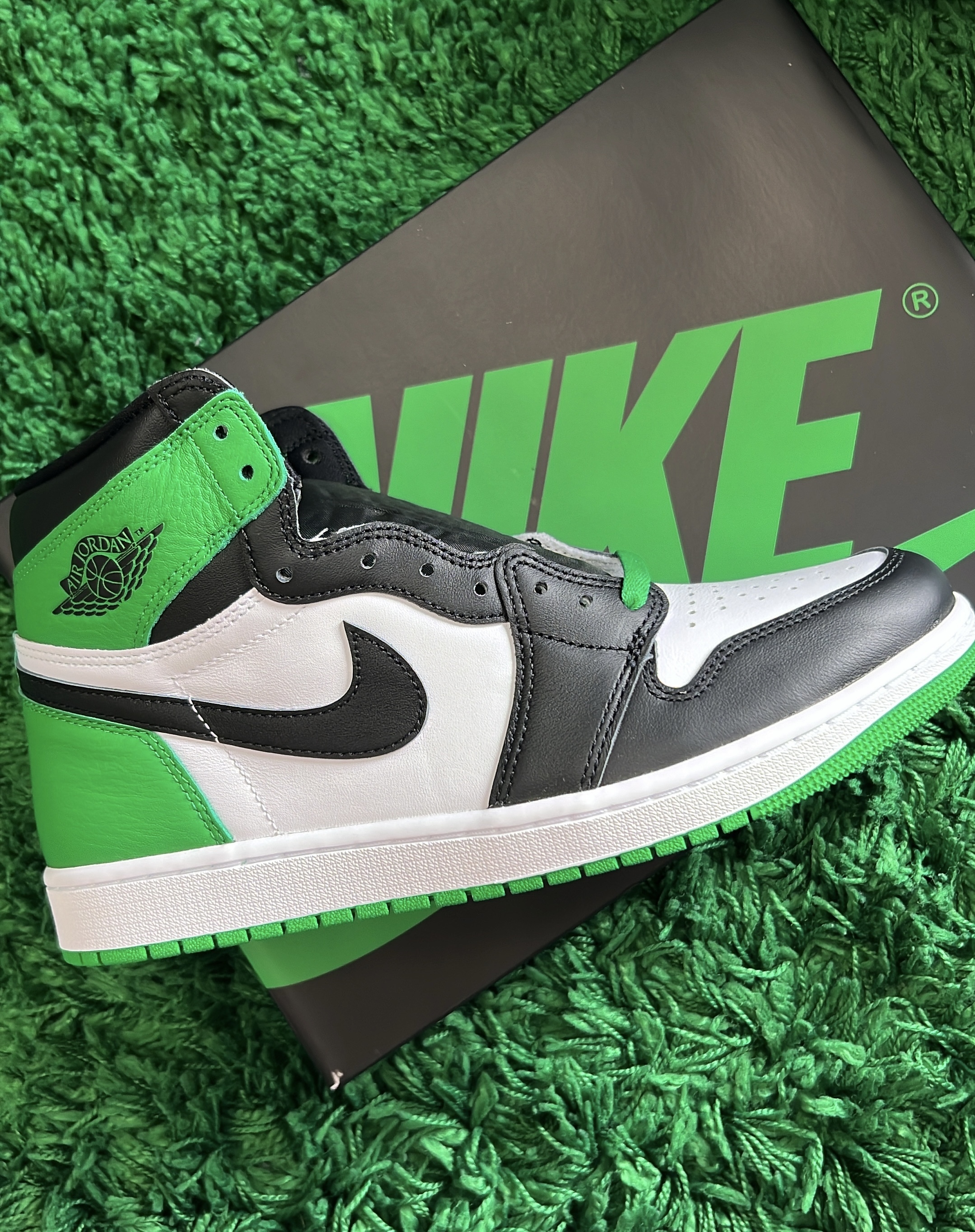 スニーカー Nike Air Jordan 1 High OG \