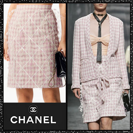 CHANEL Midi  P74796 V66438 NN370 SKIRT Tweed/Feathers Pink/Ecru