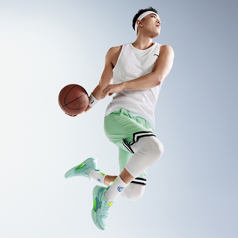 送料関税込み[LI-NING]CHAOQING V2★日本未入荷★新作★大人気★